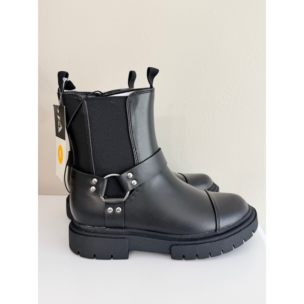 Art Class Crosby Harness Moto Boots Kids Size 1 Black Lug Sole NWT
